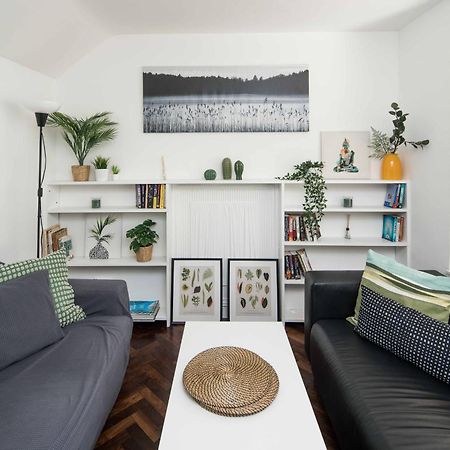 Villa Quirky & Cosy 2Bd Mews Flat In Paddington Londra Esterno foto